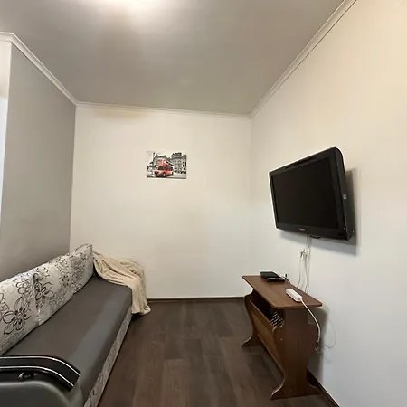 Modern Near Opera House Apartment Lviv
